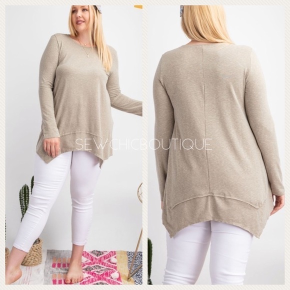 Plus Size Green Tea Tunic with Sharkbite Hem - Picture 2 of 4